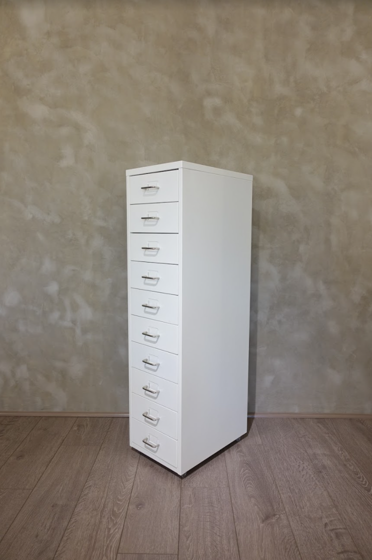 Audrey 10 Stage Drawer