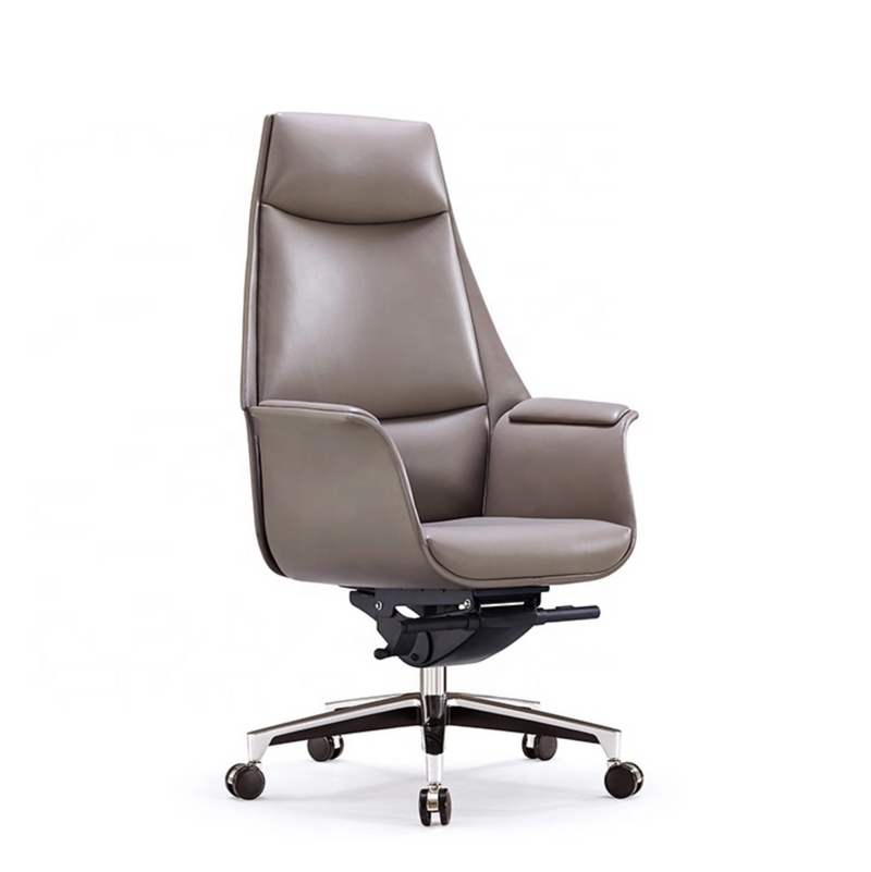 Karl Boss Chair